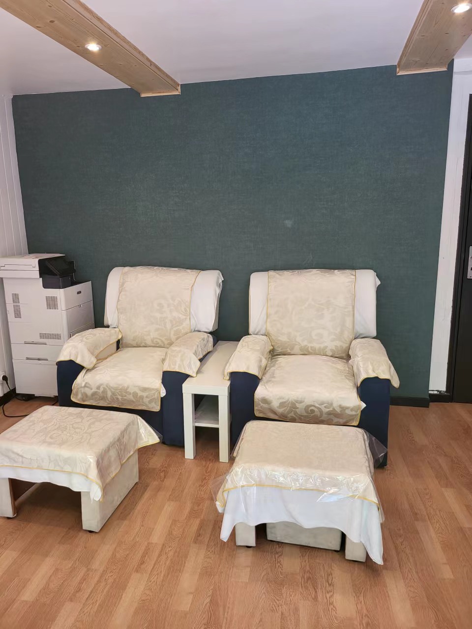 aux-bons-soins-vue-int